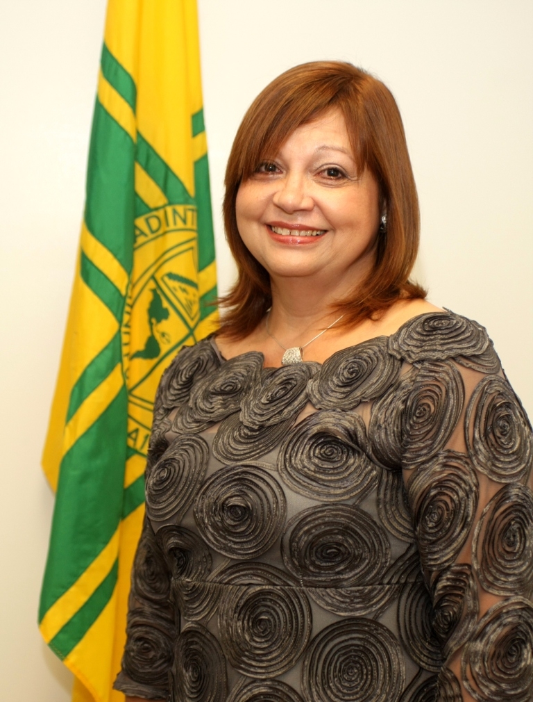 Dra. Elba Torres